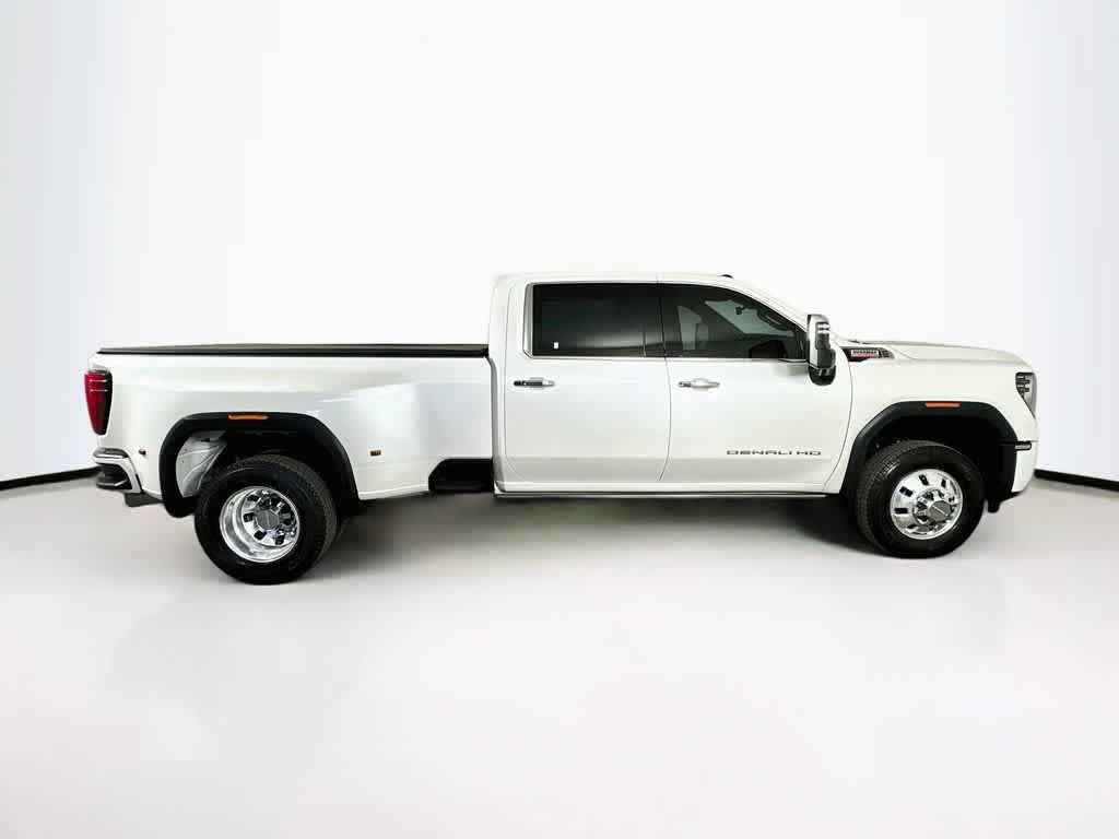 Used 2024 GMC Sierra 3500 Denali w/ Denali Reserve Package AWD/4WD image 25