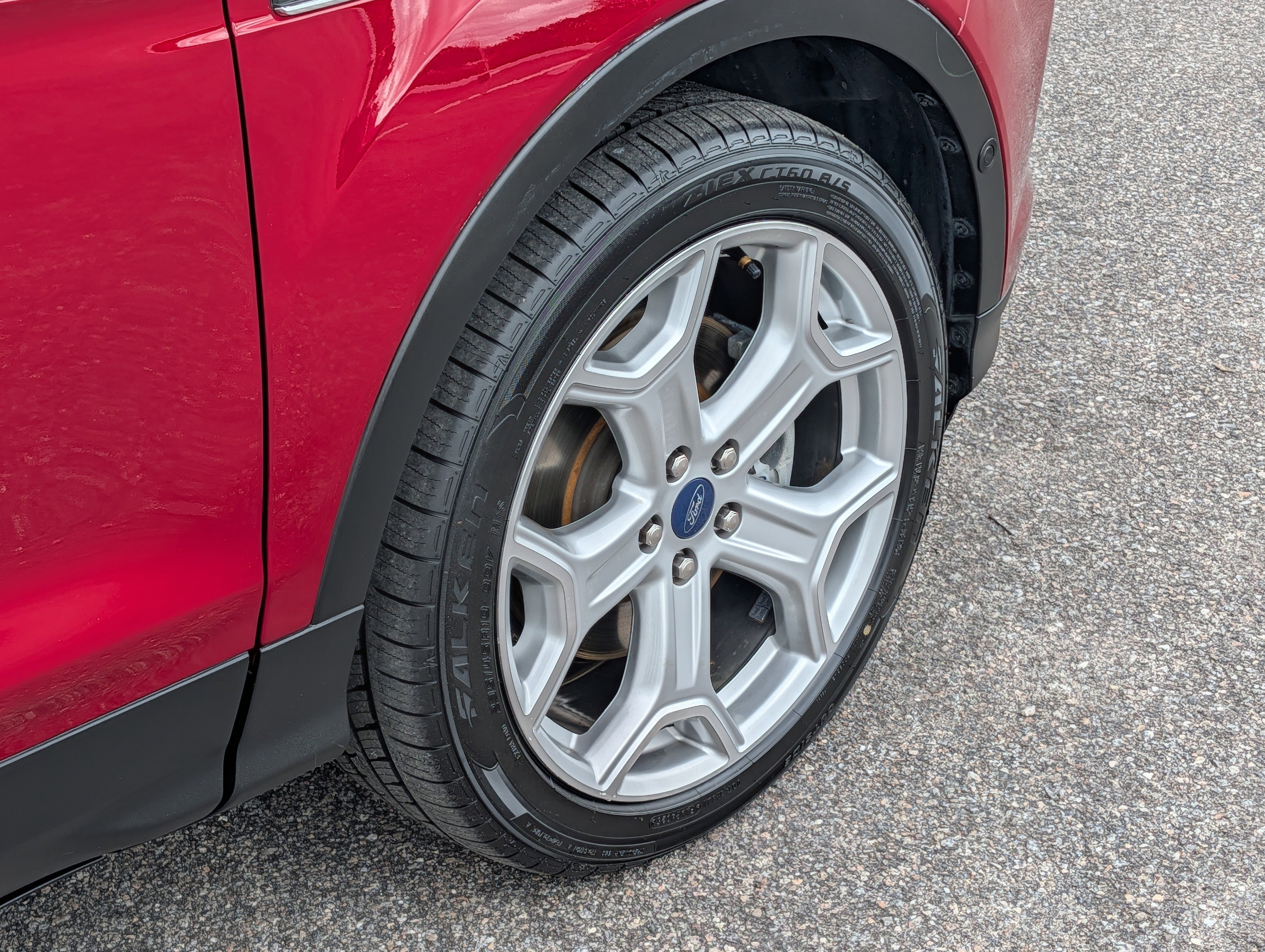 Certified 2018 Ford Escape Titanium image 12