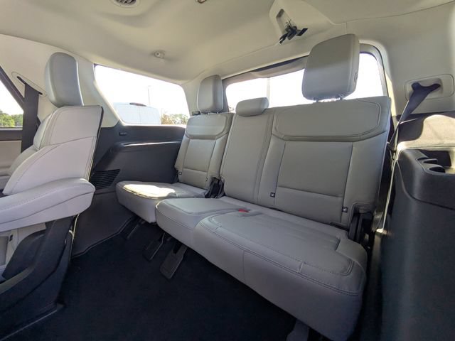 Certified 2027 Ford Expedition Active RWD image 15