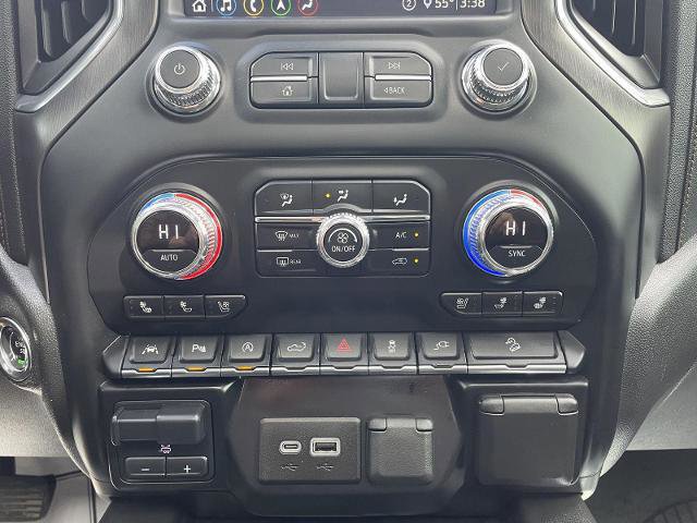 Used 2020 GMC Sierra 1500 AT4 w/ AT4 Premium Package image 29