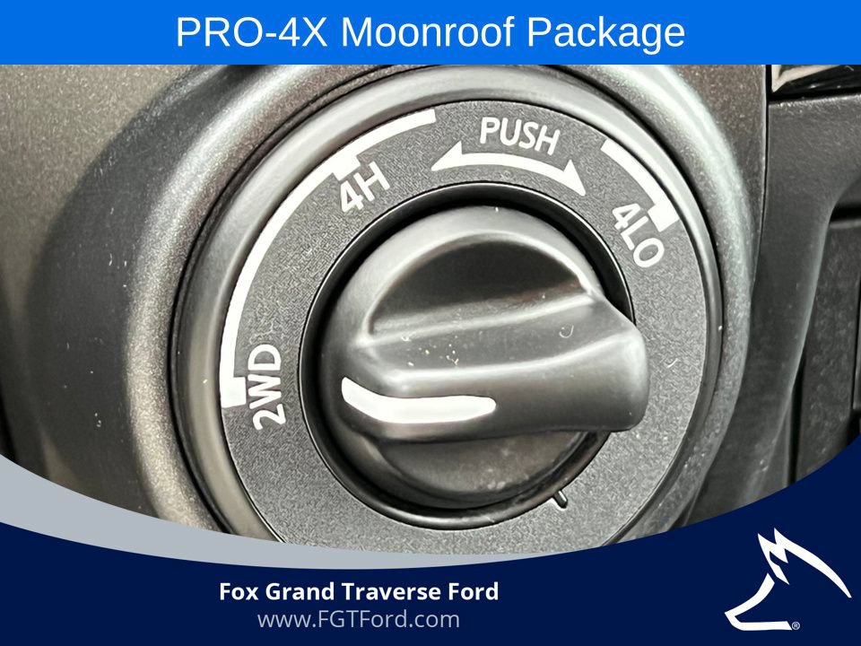 Used 2022 Nissan Titan PRO-4X w/ Pro-4x Convenience Package AWD/4WD image 35