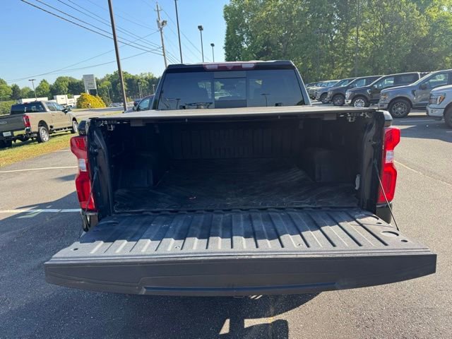 Used 2022 Chevrolet Silverado 1500 High Country w/ High Country Premium Package AWD/4WD image 8