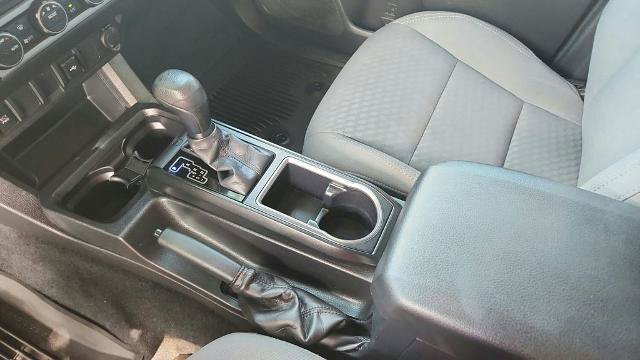 Used 2023 Toyota Tacoma SR AWD/4WD image 5