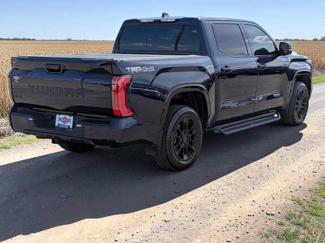 Used 2024 Toyota Tundra Platinum w/ TRD Off-Road Package AWD/4WD image 4