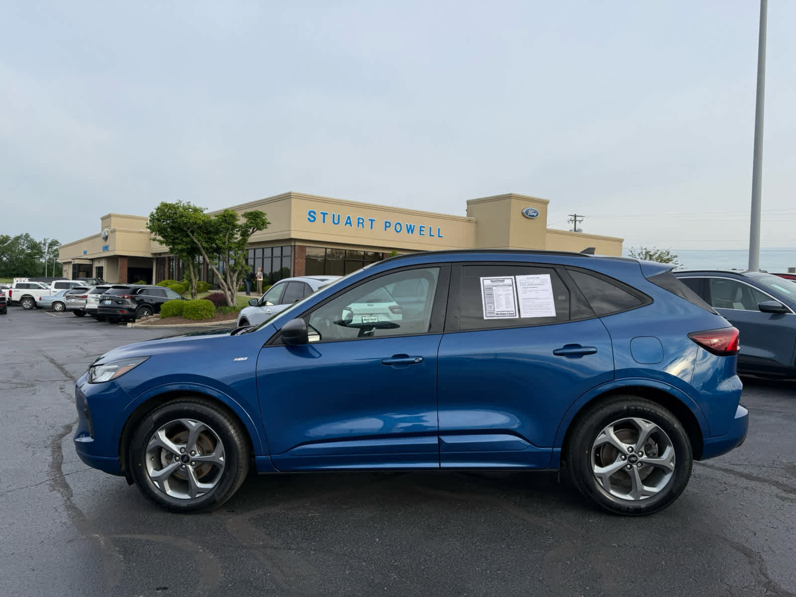 Certified 2023 Ford Escape ST-Line FWD image 24