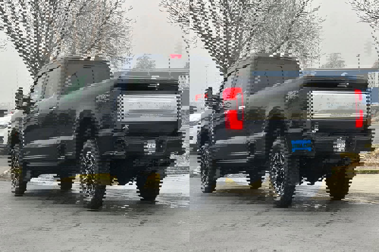 Certified 2024 Ford F350 Platinum image 3