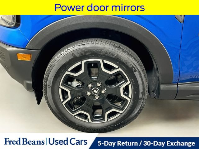 Certified 2025 Ford Bronco Sport Outer Banks w/ Outer Banks Tech Package+ AWD/4WD image 40