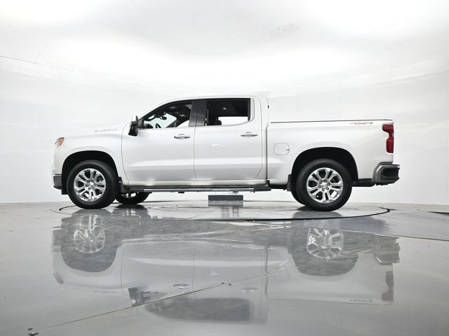 Used 2025 Chevrolet Silverado 1500 LTZ w/ LTZ Premium Package AWD/4WD image 39