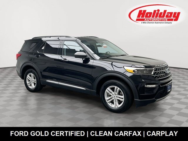Certified 2024 Ford Explorer XLT w/ Equipment Group 202A AWD/4WD image 1