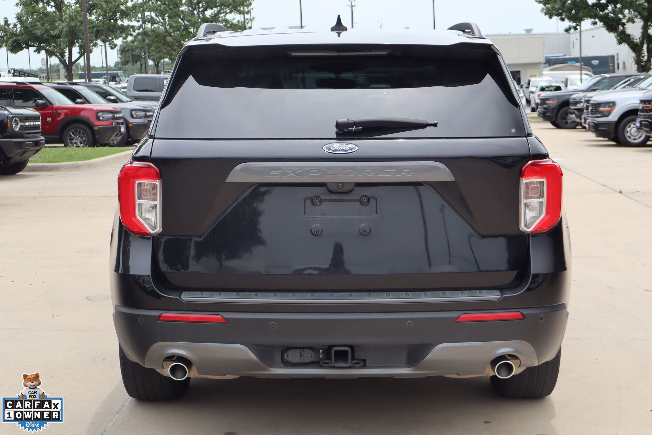 Certified 2023 Ford Explorer XLT w/ Equipment Group 202A RWD image 4