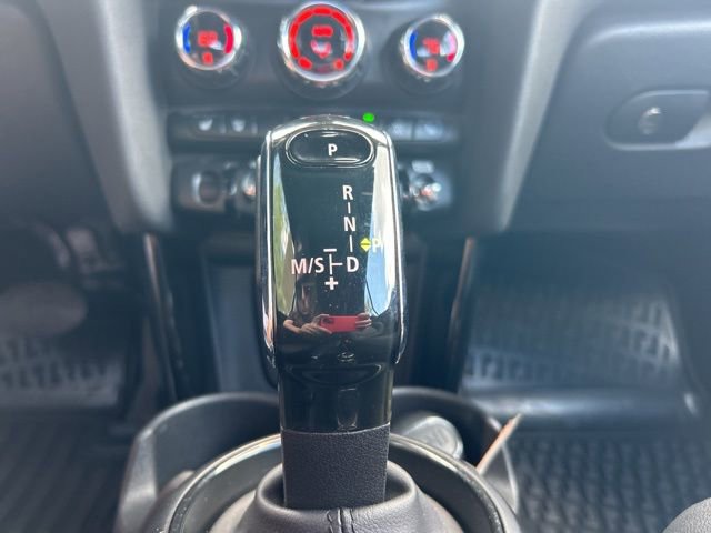 Used 2023 MINI Cooper S FWD image 21