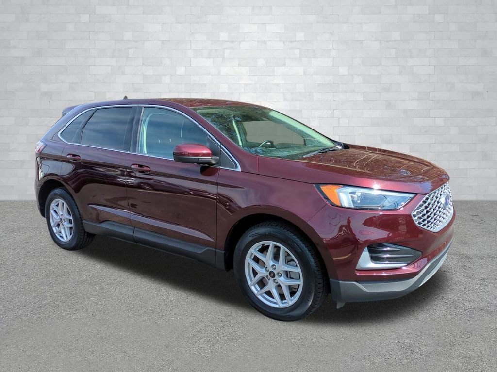 Certified 2024 Ford Edge SEL image 8