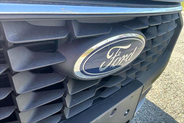 Certified 2025 Ford Escape Active AWD/4WD image 28