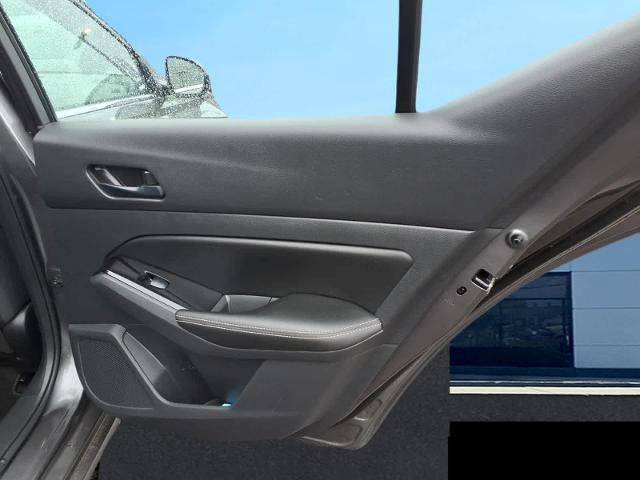 Used 2023 Nissan Altima 2.5 SV FWD image 13