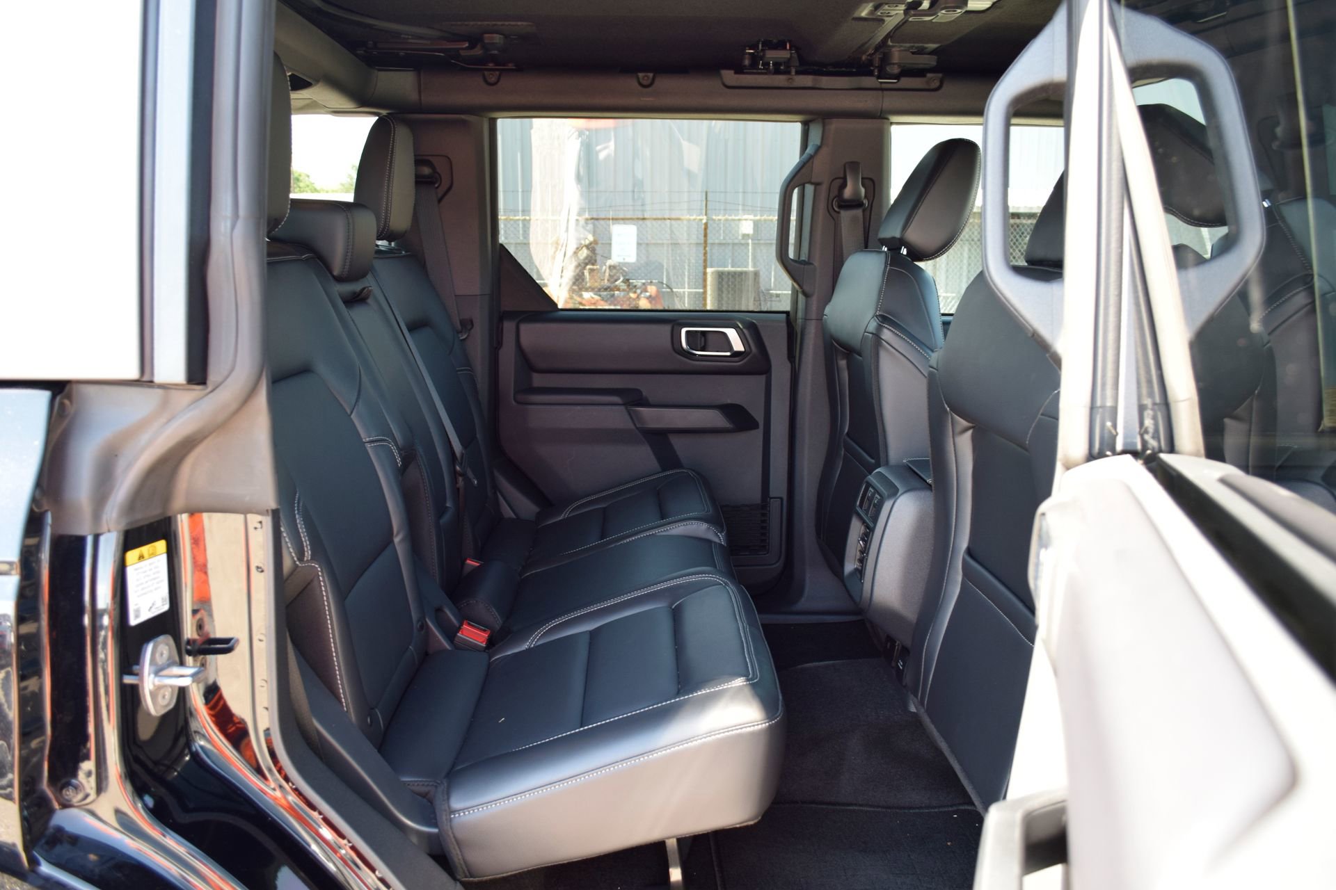 Certified 2025 Ford Bronco Outer Banks AWD/4WD image 22