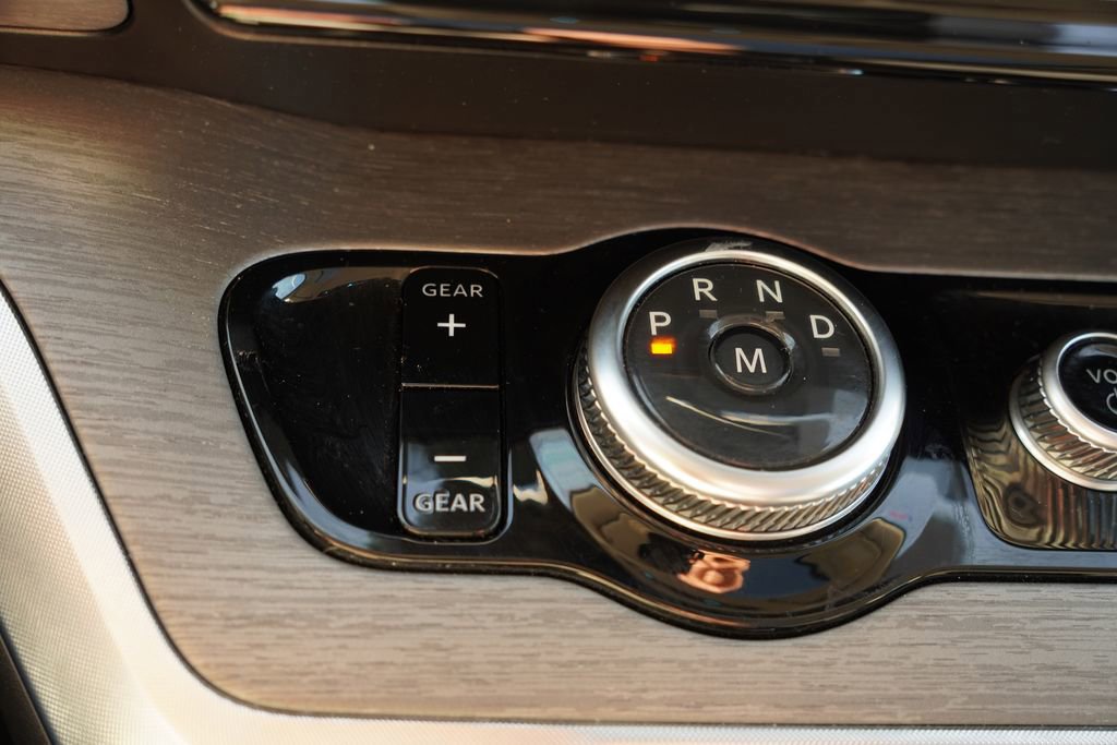 Certified 2025 Ford Expedition Max Platinum image 38