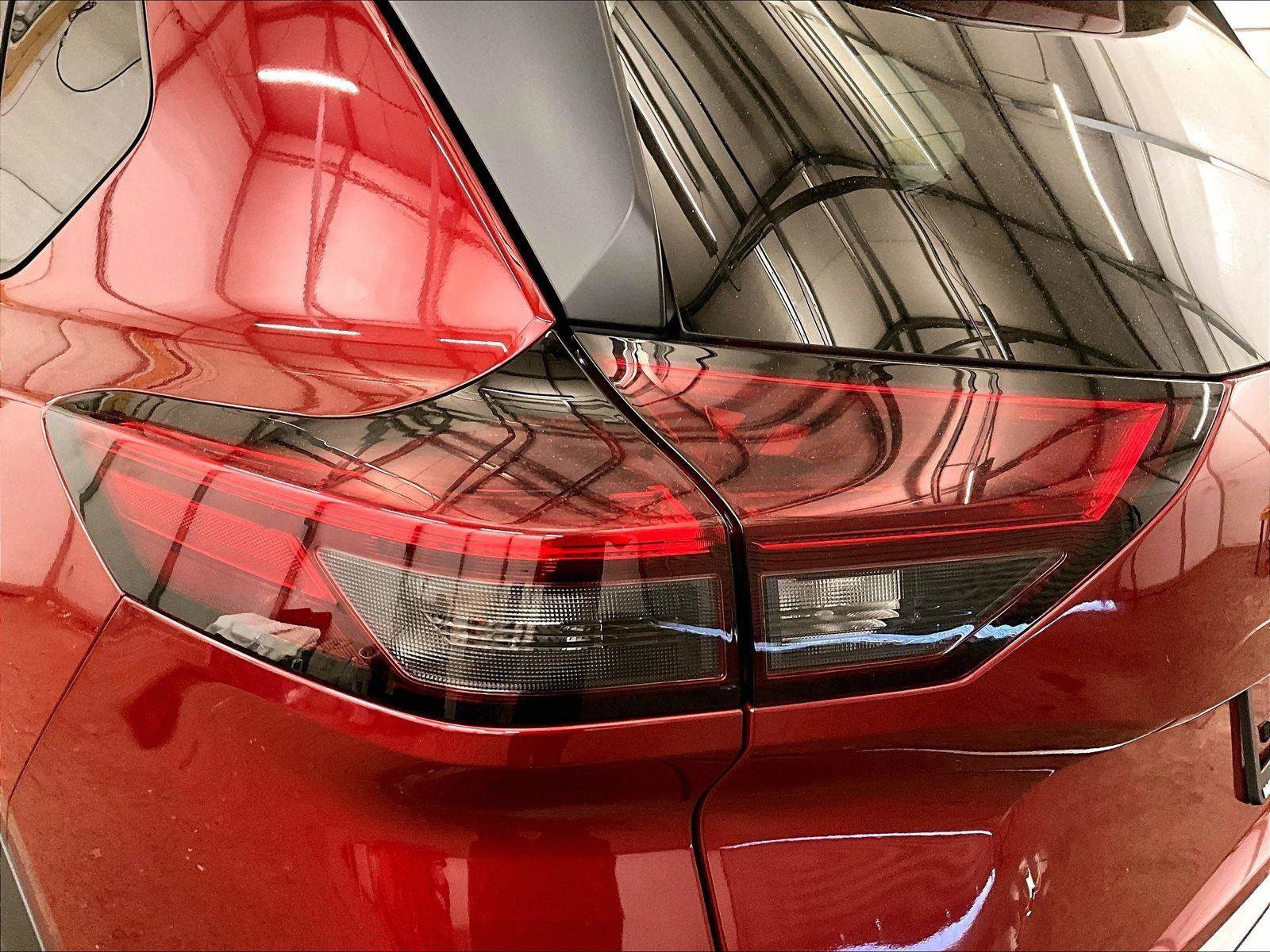 Used 2023 Nissan Rogue SV w/ SV Premium B Package image 28