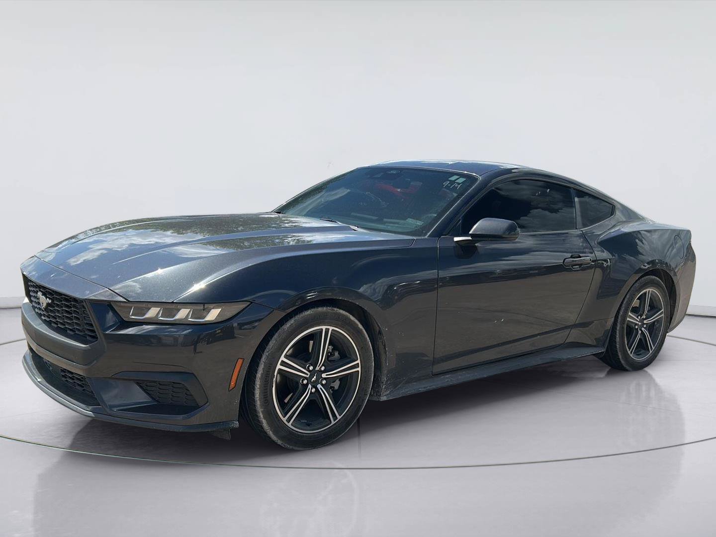 Certified 2024 Ford Mustang Coupe RWD image 1