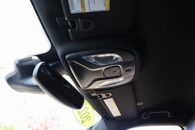 Used 2023 Jeep Compass Trailhawk w/ Trailhawk Convenience Group image 9