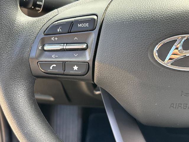 Used 2023 Hyundai Kona SE AWD/4WD image 18