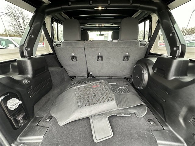 Used 2021 Jeep Wrangler Unlimited Sport image 40