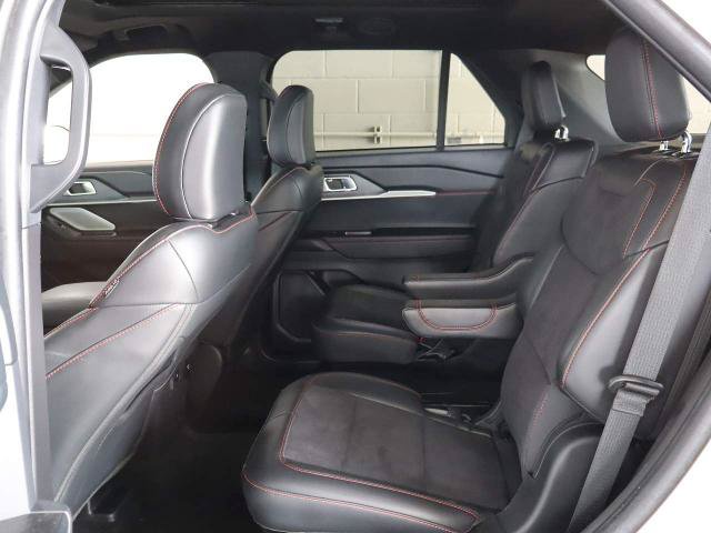 Certified 2025 Ford Explorer ST w/ Sun And Sound Package AWD/4WD image 37