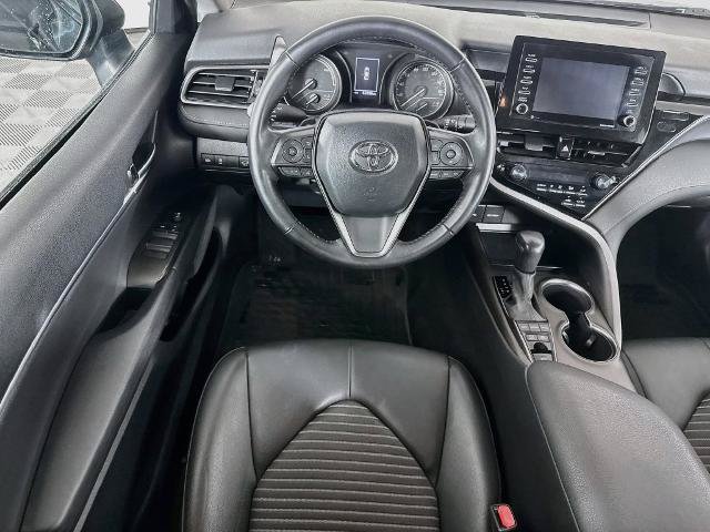 Used 2022 Toyota Camry SE w/ Convenience Package FWD image 21