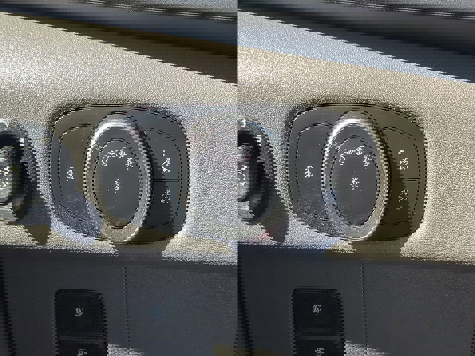 Certified 2024 Ford Transit 250 w/ Exterior Upgrade Package image 53