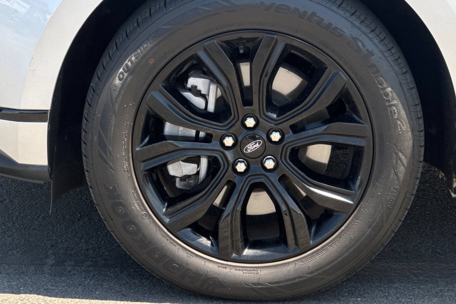Certified 2023 Ford Edge SE w/ Black Appearance Package AWD/4WD image 25
