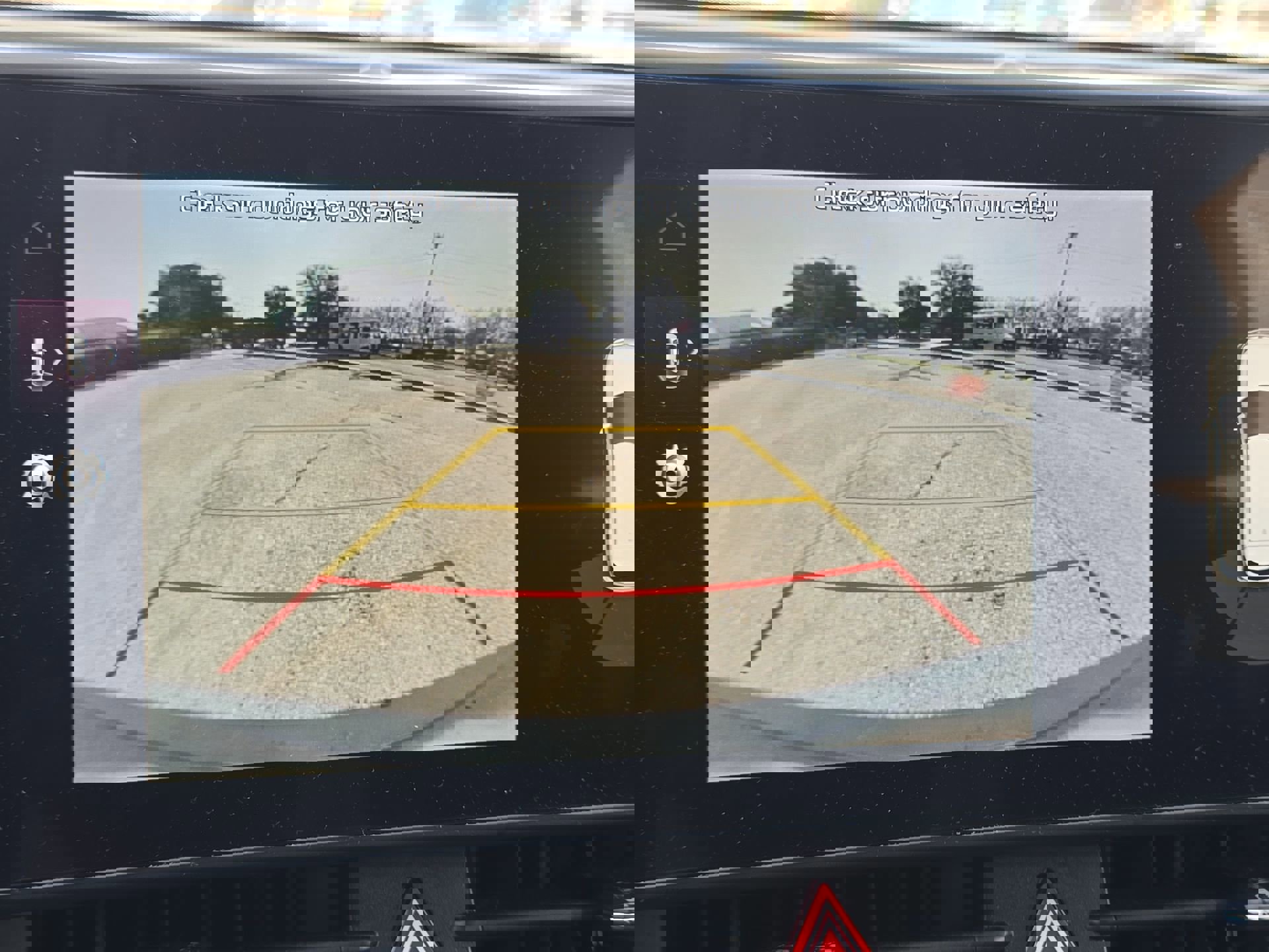 Used 2023 Kia Sportage EX image 17