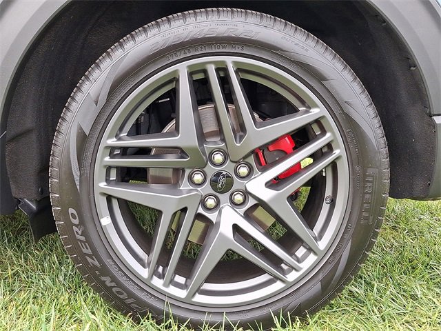 Certified 2025 Ford Explorer ST image 8