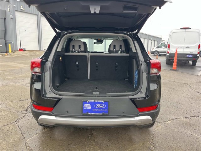 Used 2024 Chevrolet TrailBlazer LT w/ Convenience Package image 12