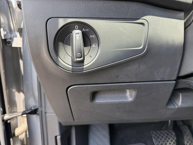 Used 2023 Volkswagen Tiguan SE FWD image 26