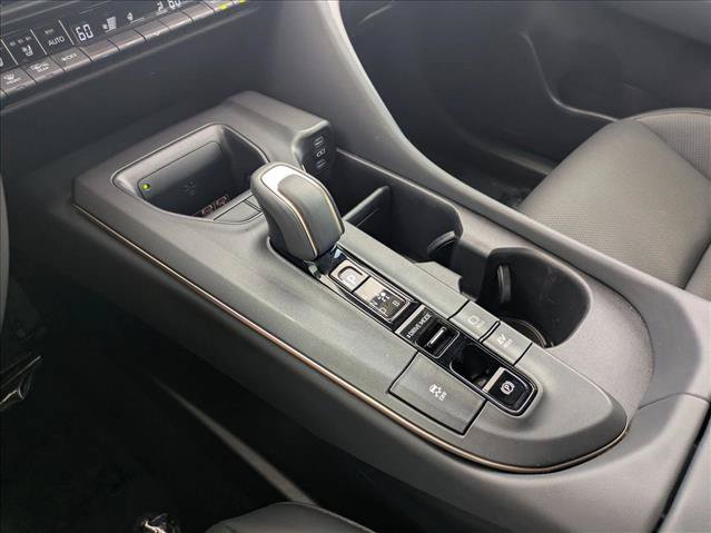 Used 2023 Toyota Crown AWD/4WD image 13