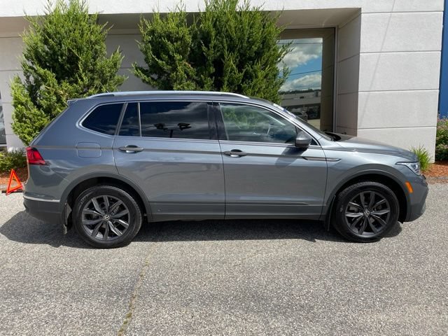 Used 2022 Volkswagen Tiguan SE AWD/4WD image 5
