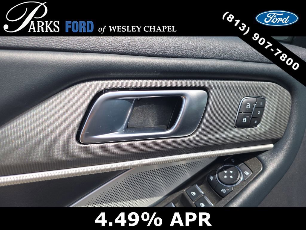 Certified 2025 Ford Explorer ST image 17