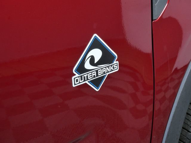 Certified 2025 Ford Bronco Sport Outer Banks w/ Outer Banks Tech Package+ AWD/4WD image 7
