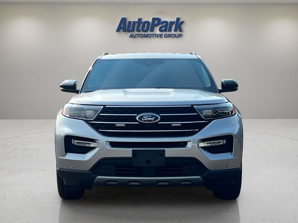 Certified 2023 Ford Explorer XLT w/ Equipment Group 202A AWD/4WD image 2