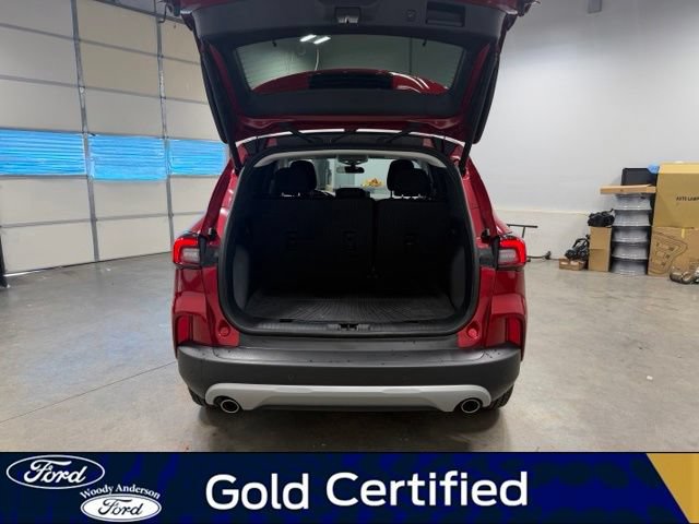 Certified 2025 Ford Escape Active w/ Tech Pack #1 FWD image 7