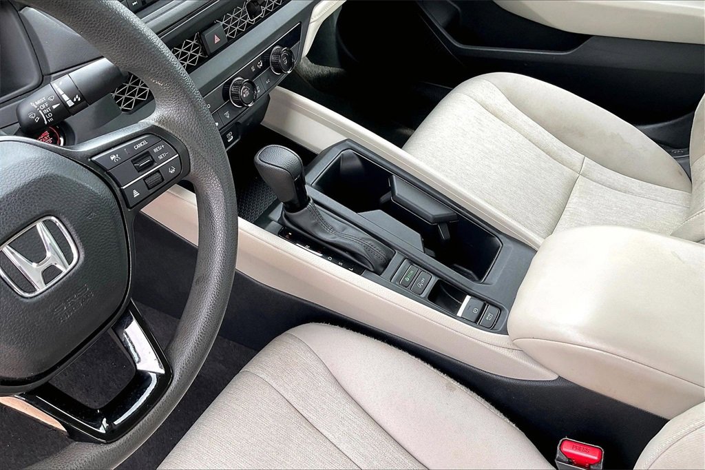 Used 2023 Honda Accord LX image 15