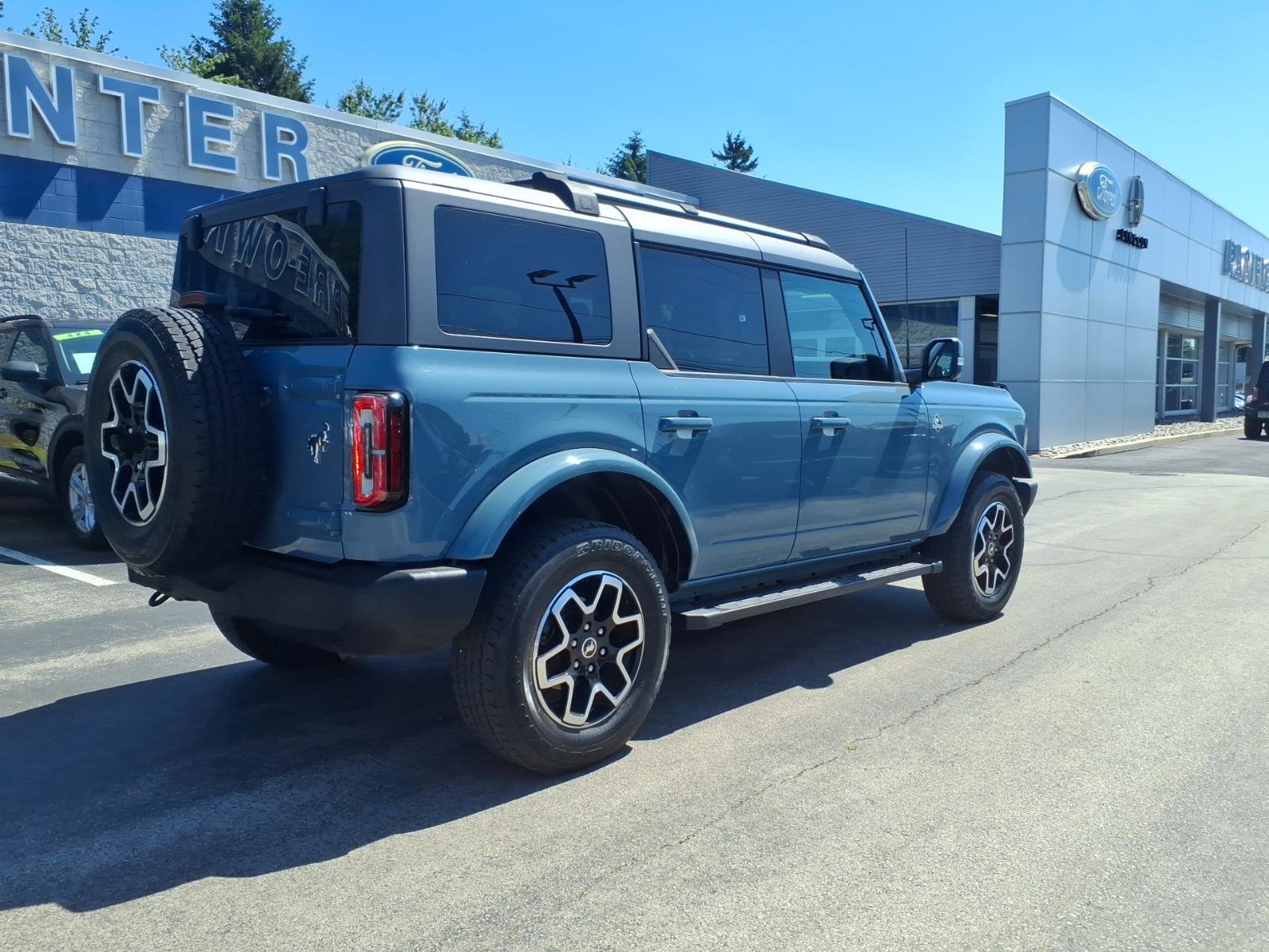 Certified 2022 Ford Bronco Outer Banks AWD/4WD image 4