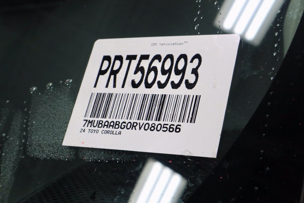 Used 2024 Toyota Corolla Cross LE w/ Moonroof Package AWD/4WD image 32