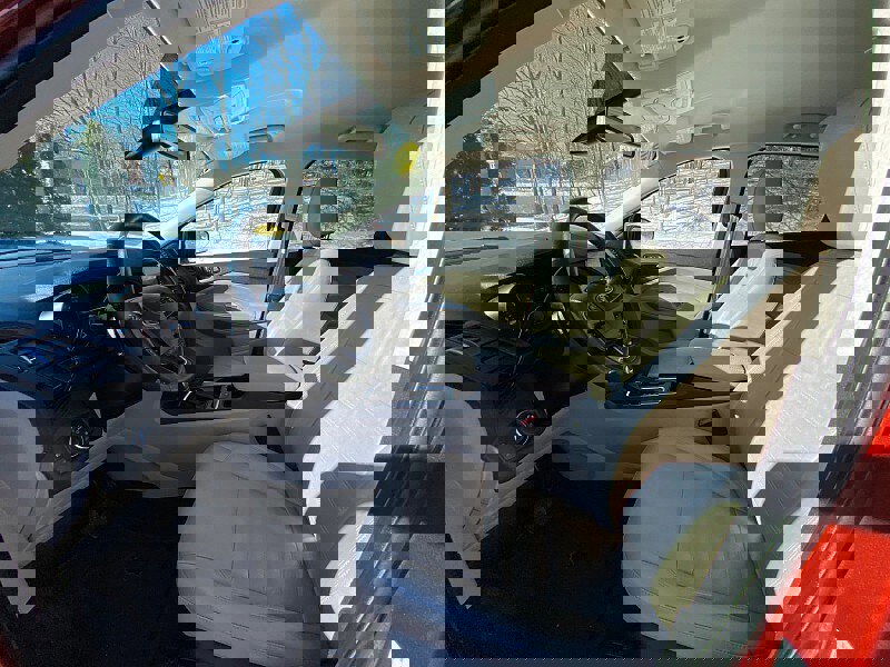 Certified 2019 Ford Escape Titanium image 23