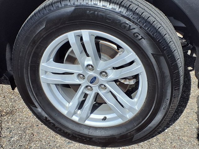 Certified 2024 Ford Explorer XLT w/ Equipment Group 202A AWD/4WD image 33