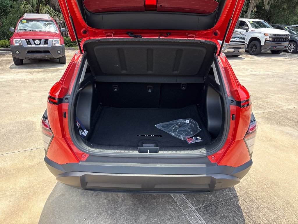 Used 2024 Hyundai Kona SEL FWD image 29