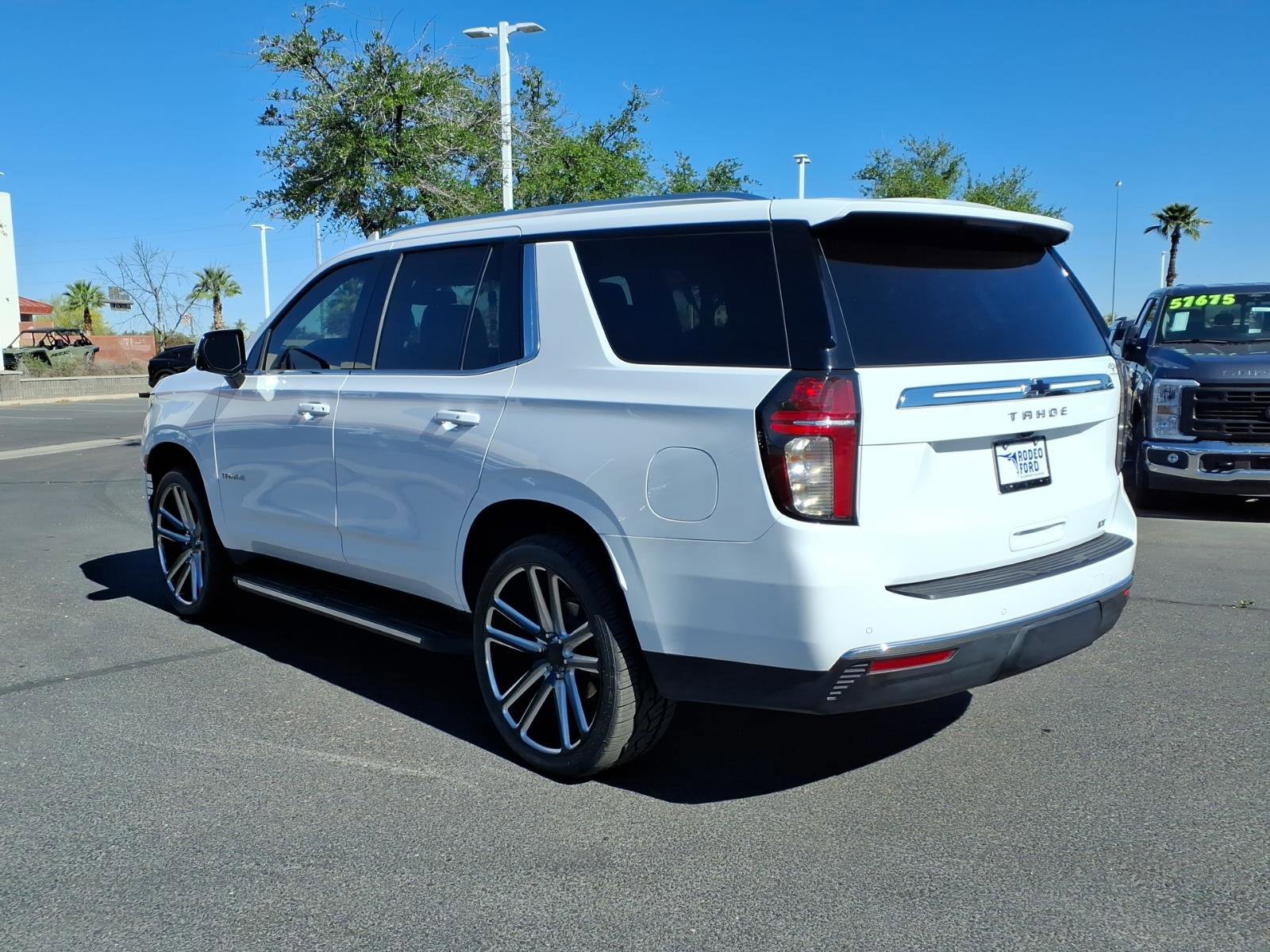 Used 2022 Chevrolet Tahoe LT w/ Luxury Package image 5