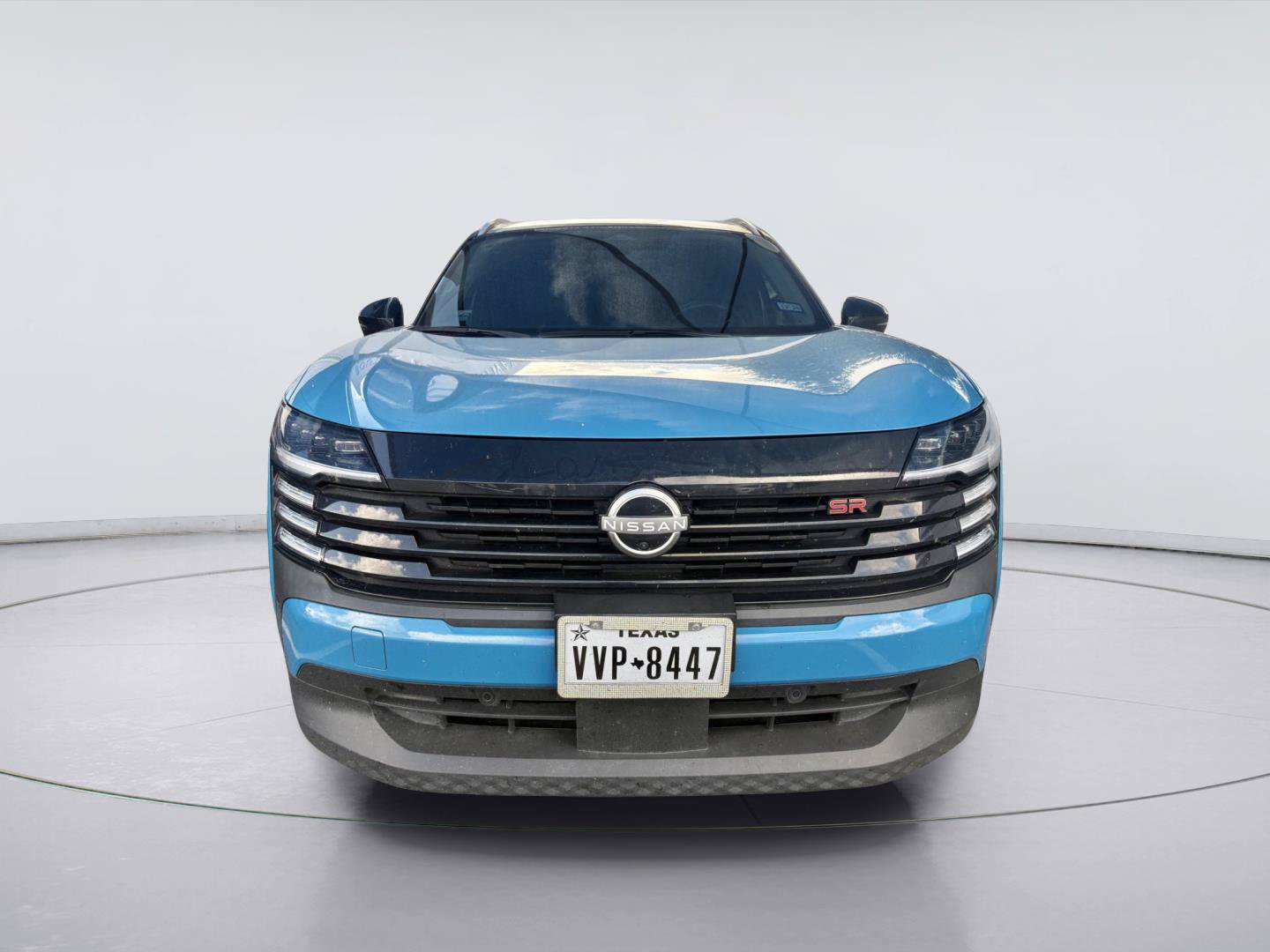 Used 2025 Nissan Kicks SR w/ SR Premium Package FWD image 3