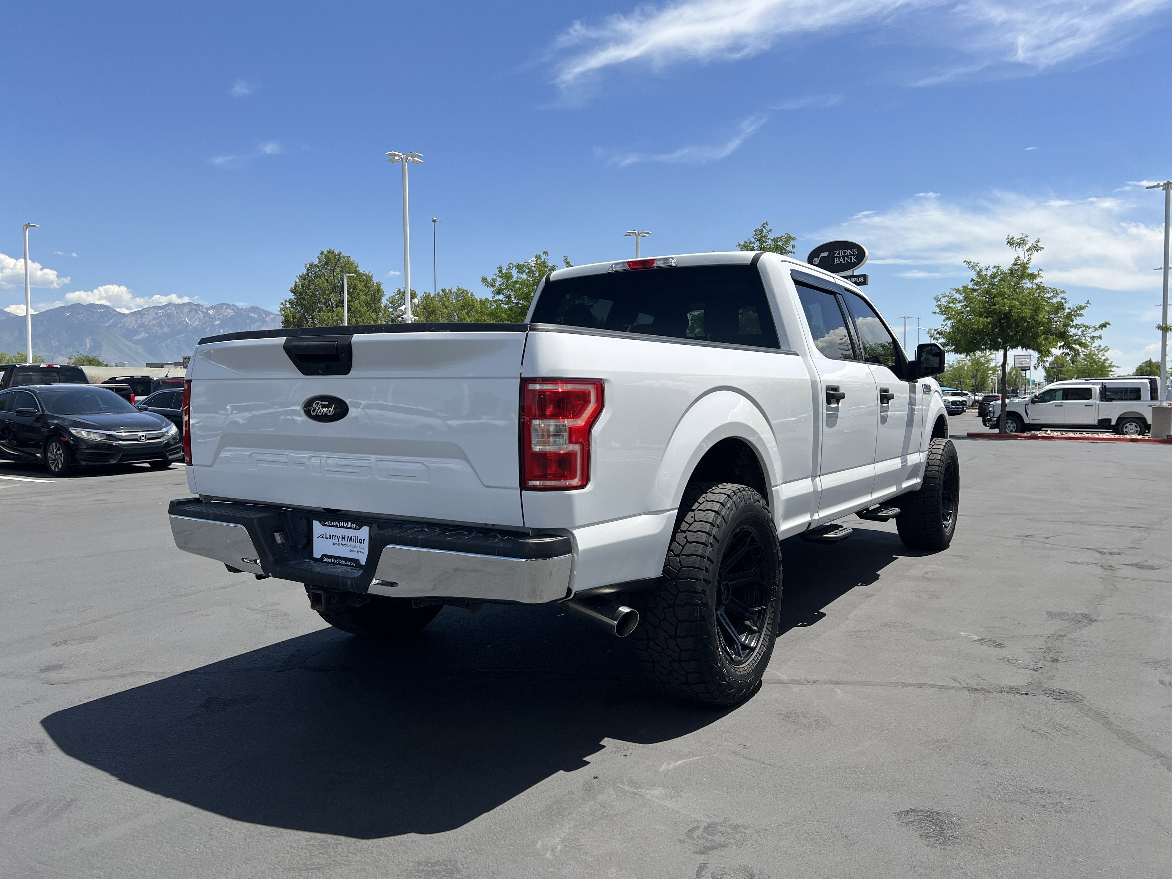 Certified 2019 Ford F150 XLT w/ Trailer Tow Package AWD/4WD image 5