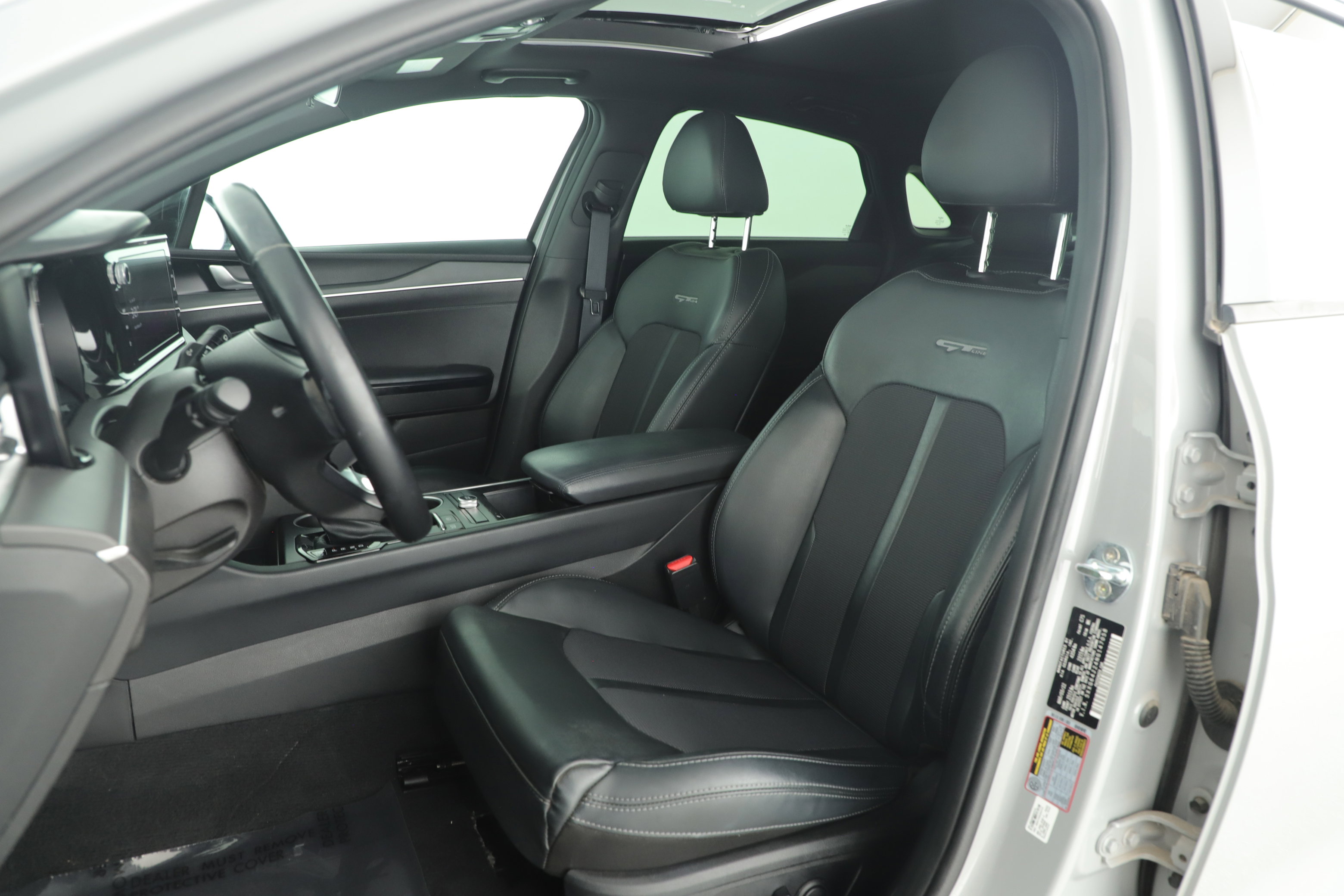 Used 2022 Kia K5 GT-Line w/ GT-Line FWD Premium Package image 11