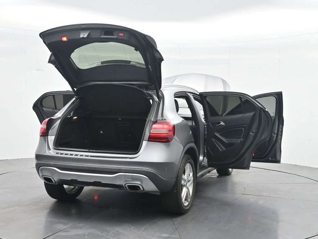 Used 2020 Mercedes-Benz GLA 250 4MATIC image 24